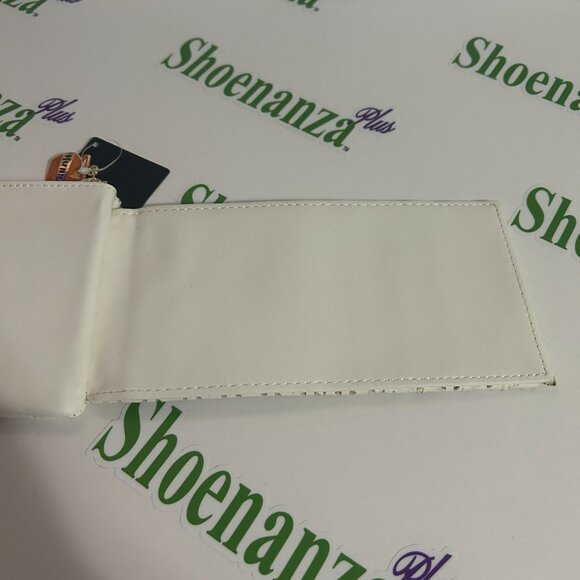 Neon Tuesday Wallet Disney Winnie the Pooh Perforated Card Holder Billfold - Picture 5 of 6